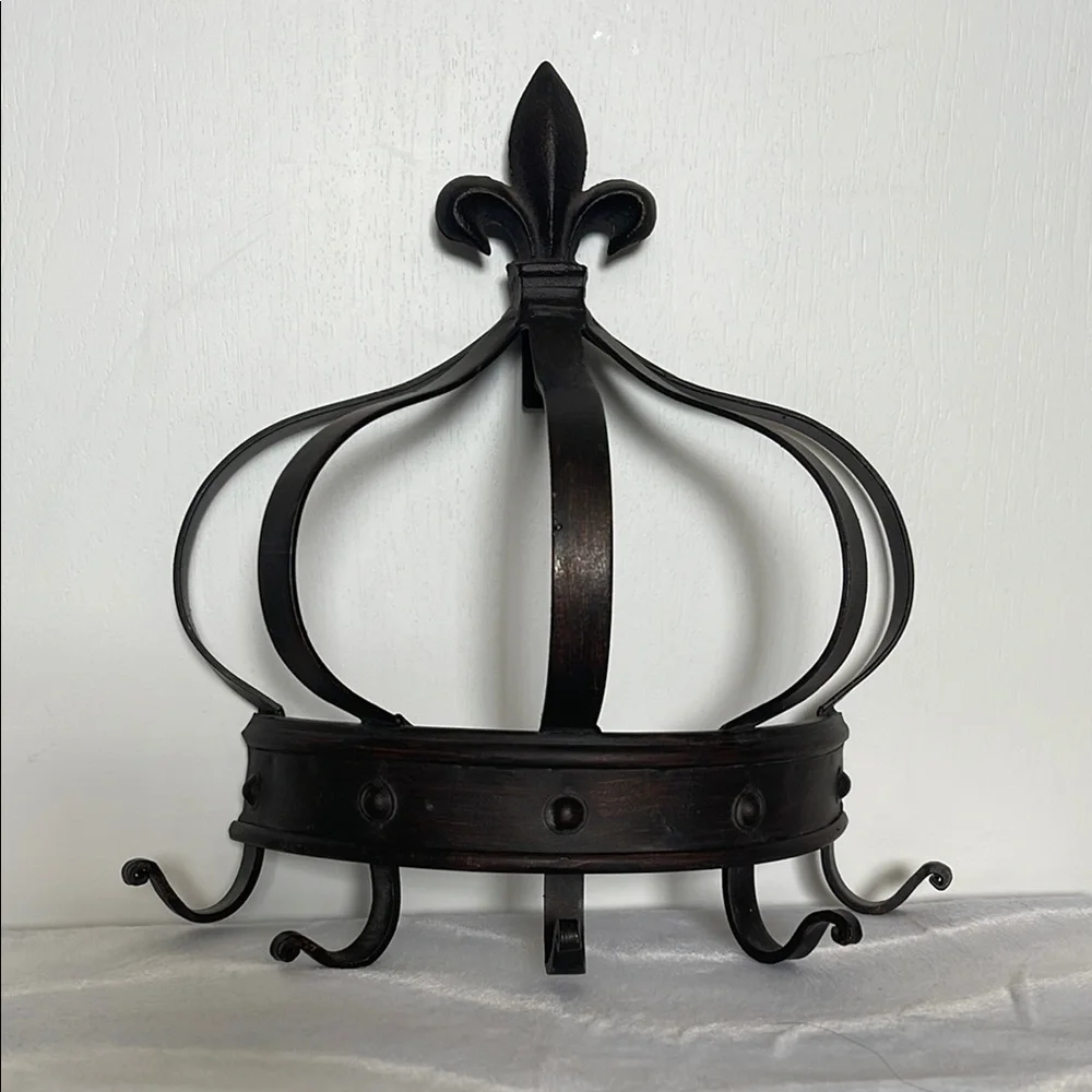 Brass brown Crown Hook Wall Decor with Fleur-de-lis